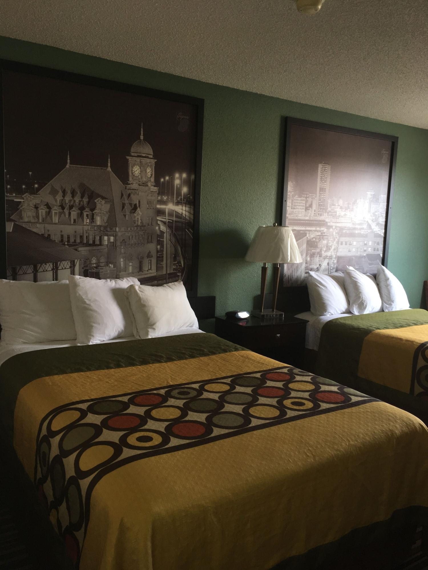 Super 8 By Wyndham Richmond Midlothian Turnpike Hotell Eksteriør bilde