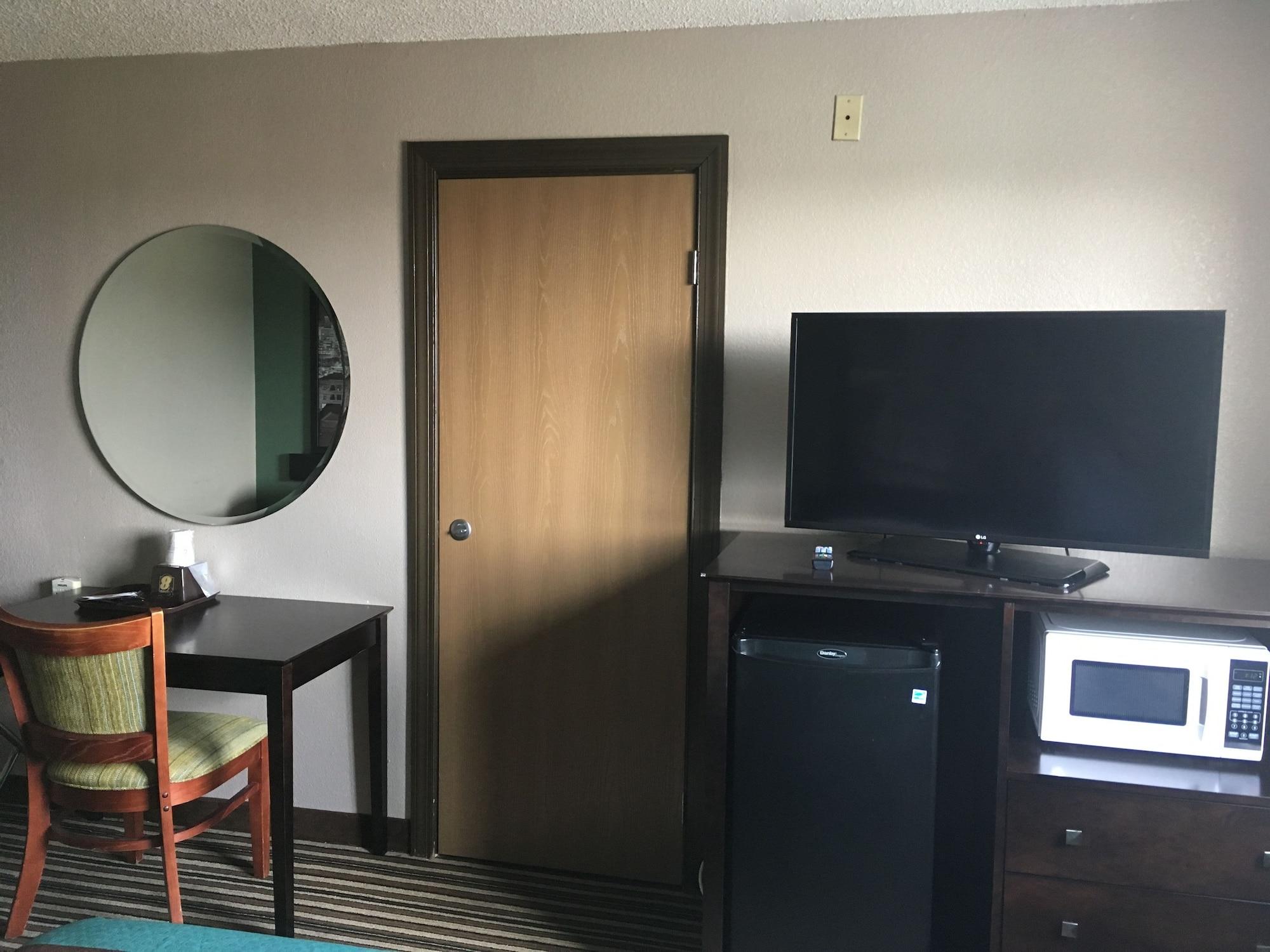 Super 8 By Wyndham Richmond Midlothian Turnpike Hotell Eksteriør bilde