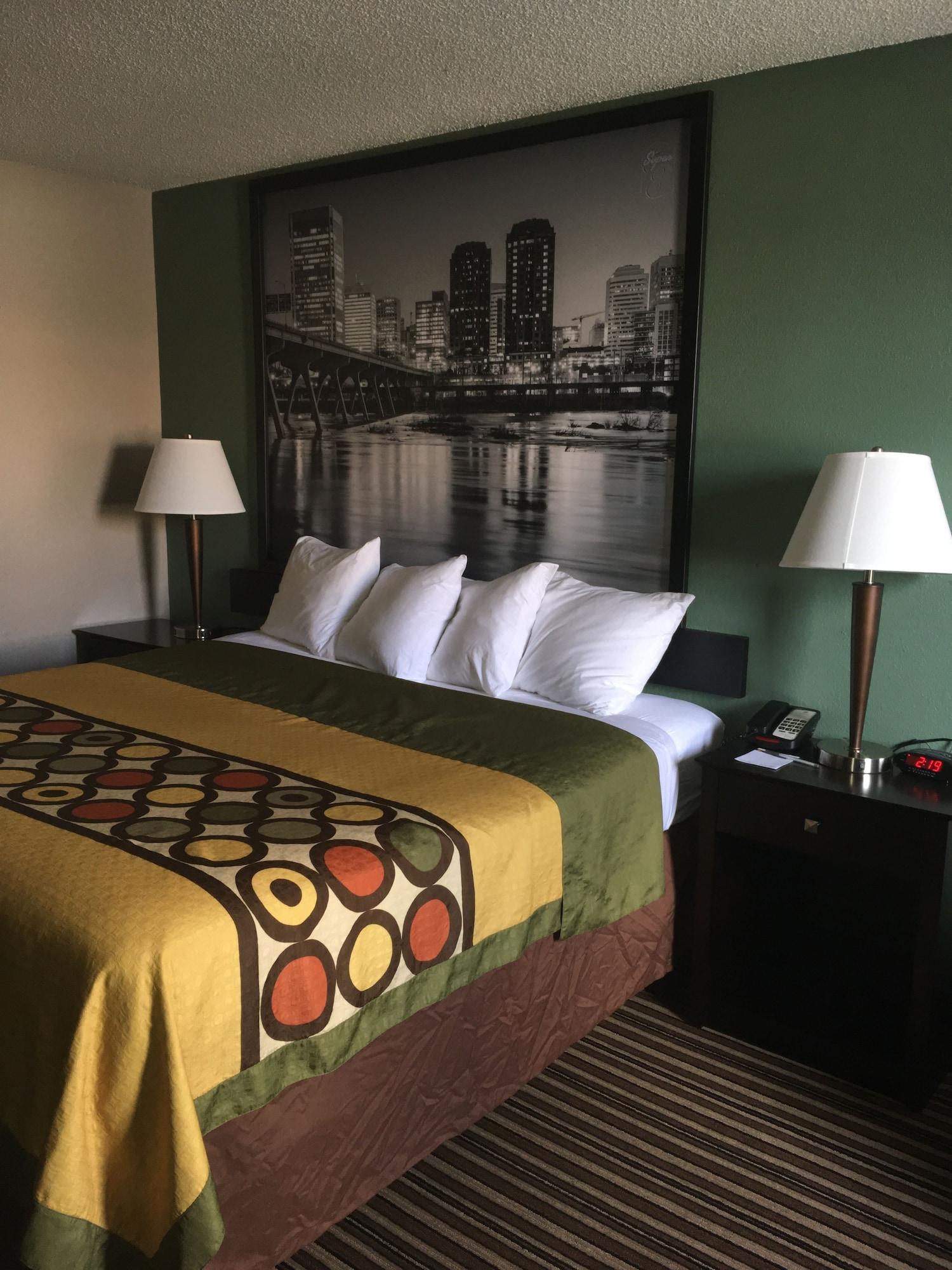 Super 8 By Wyndham Richmond Midlothian Turnpike Hotell Eksteriør bilde