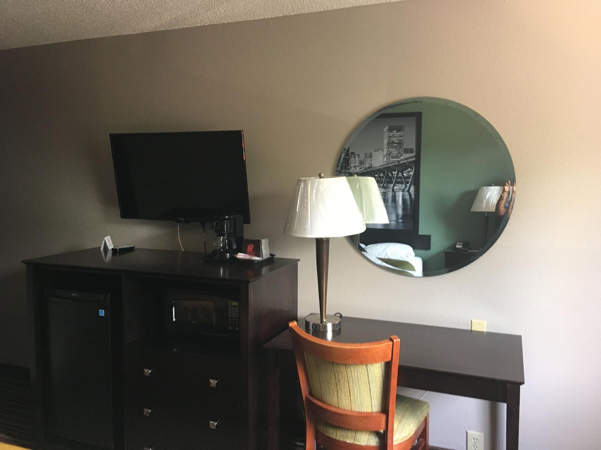 Super 8 By Wyndham Richmond Midlothian Turnpike Hotell Eksteriør bilde